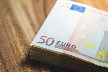 逾期欠款可否征收违约金？